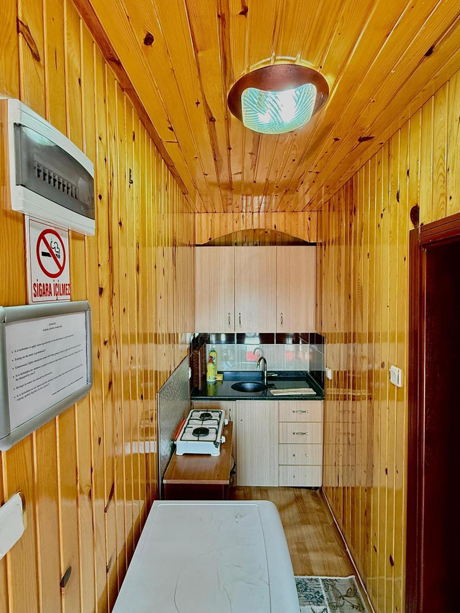Konak Grand Apart Uzungol Exterior photo